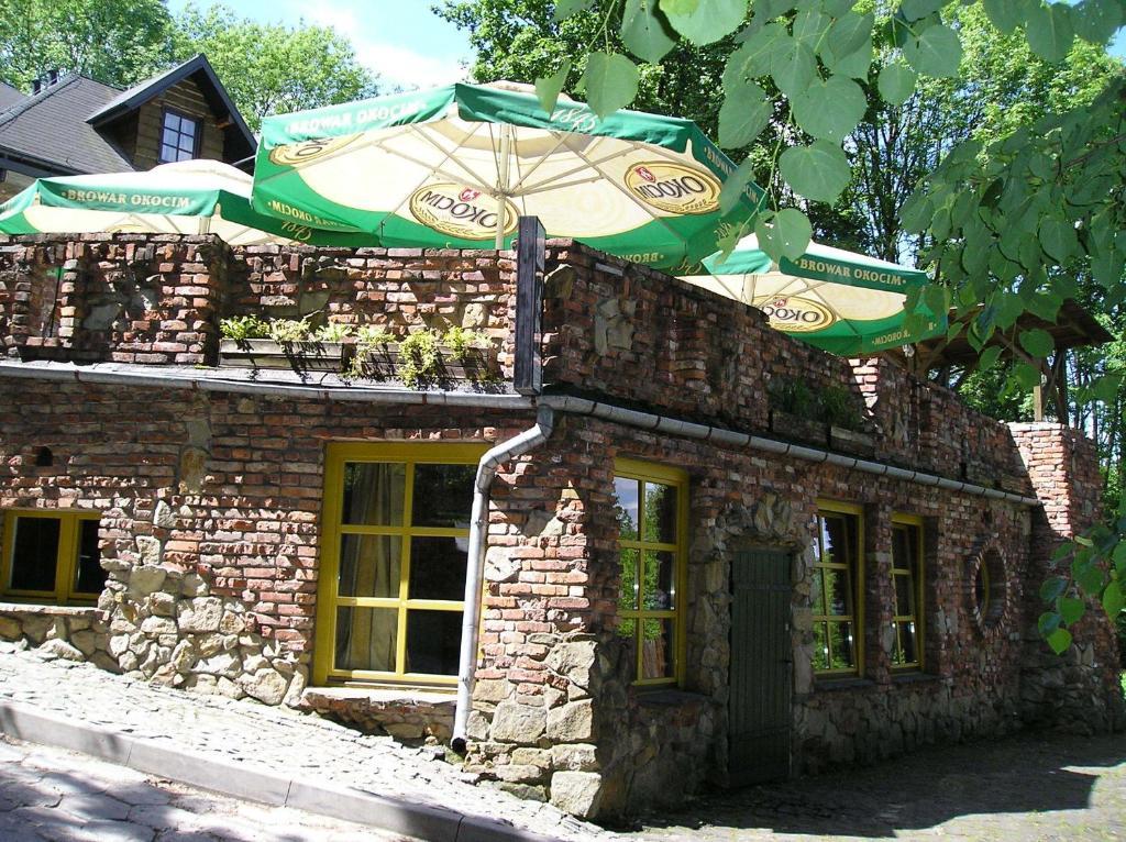 Hotel Podzamcze Tarnów Exteriör bild