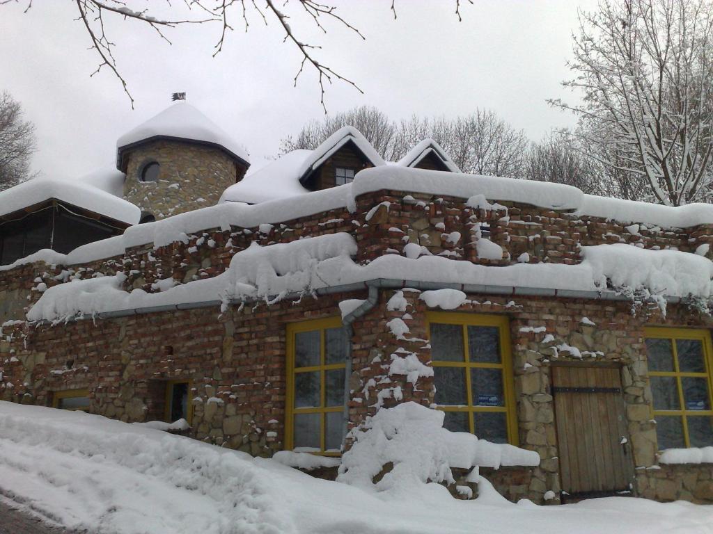 Hotel Podzamcze Tarnów Exteriör bild